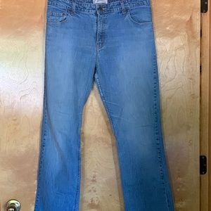 Levi Strauss Signature Jeans. Misses 14 Medium.